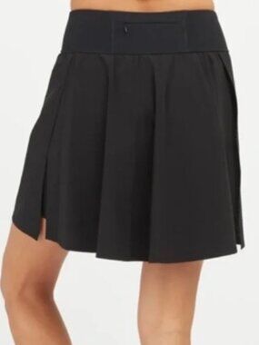 SPANX Get Moving 17" Skort L Black